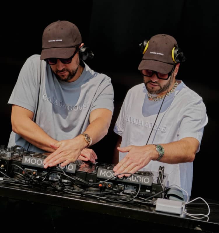 DJ