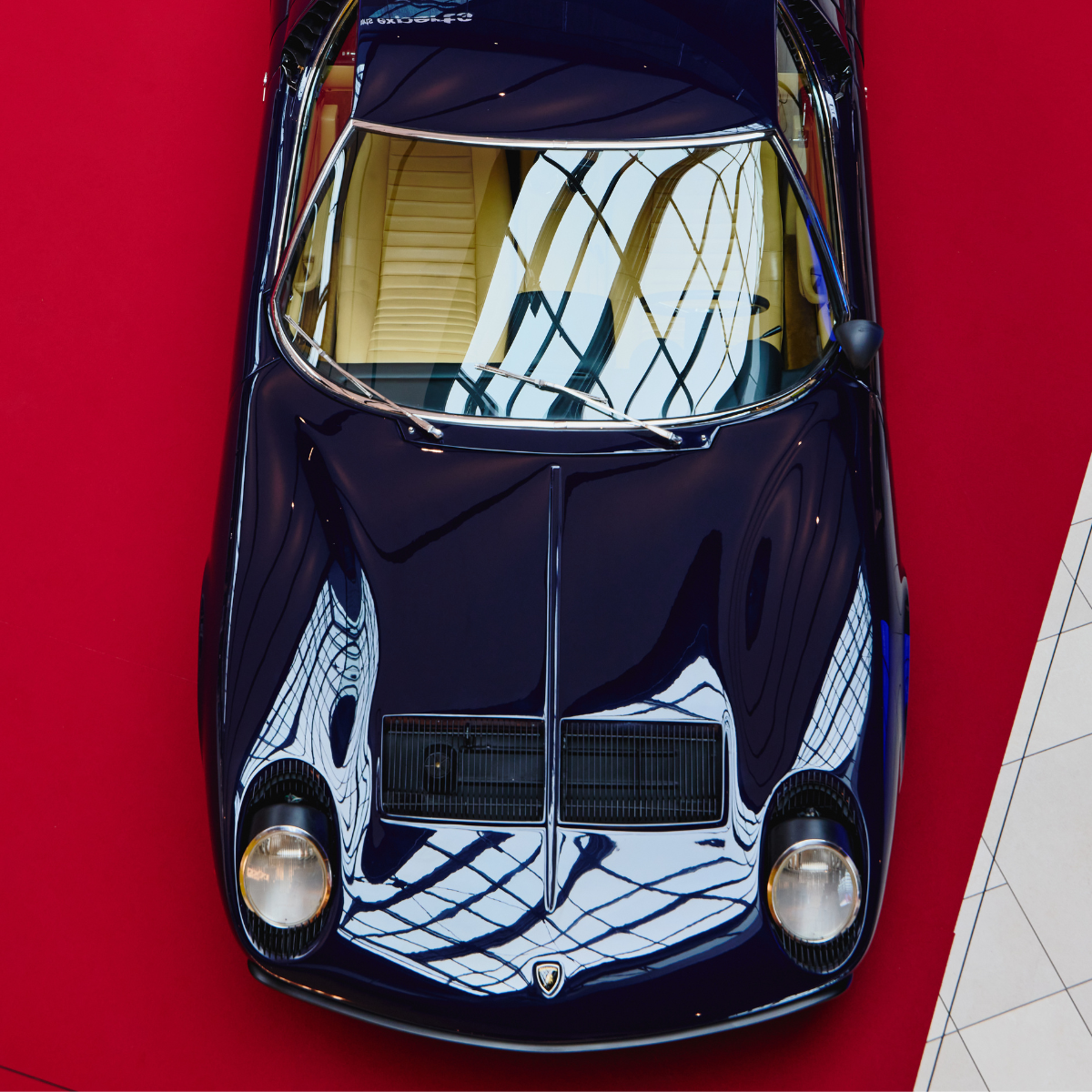 Lamborghini Miura